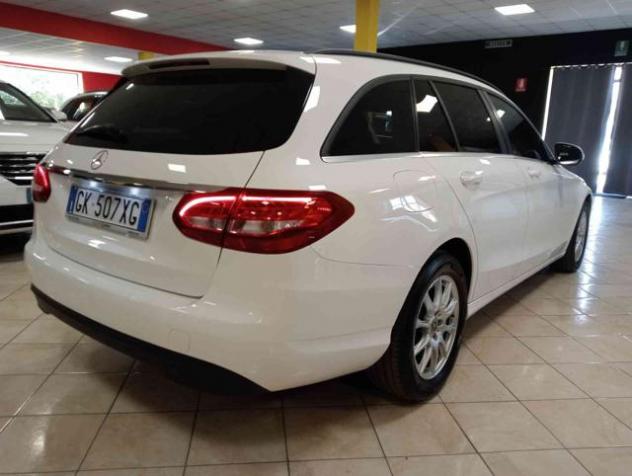 MERCEDES-BENZ C 180 d S.W. Business ** KM E SERVICE CERTIF. ** rif. 23830701 - Foto 4