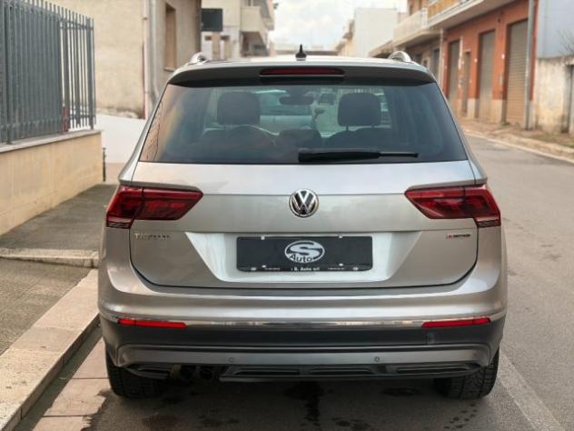 VOLKSWAGEN Tiguan 2.0 TDI 150 DSG Advanced rif. 23787782 - Foto 6