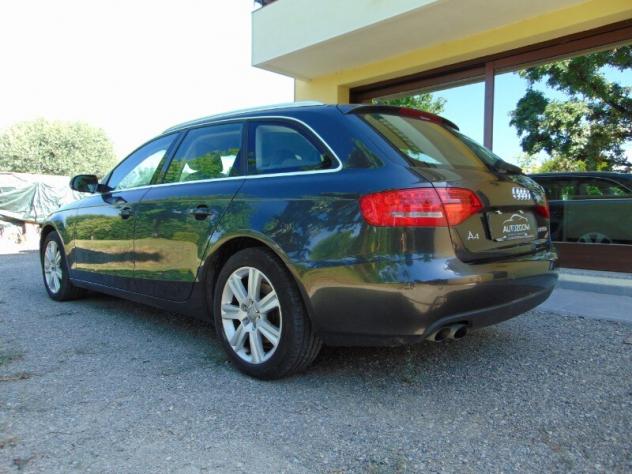 AUDI A4 4ª serie A4 Avant 2.0 TDI 143CV F.AP. Advanced - Foto 6