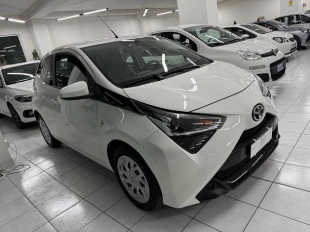TOYOTA Aygo Connect 1.0 VVT-i 72CV 5 porte x-cool rif. 23829831 - Foto 2