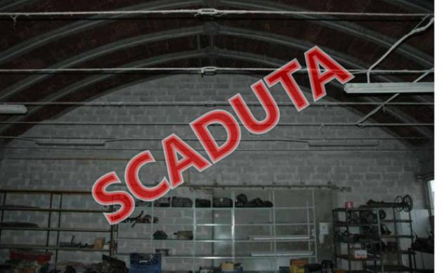 Immobile in asta di 640 m² con più di 5 locali in vendita a Campello sul Clitunno