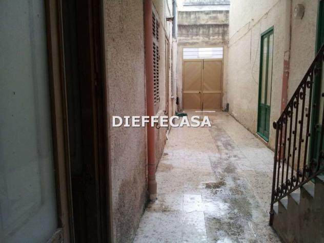 1040 - In Vendita Casa/Ufficio da ristrutturare a Marsala - Foto 10