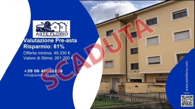 Immobile in asta di 57 m² con più di 5 locali e box auto doppio in vendita a Terni