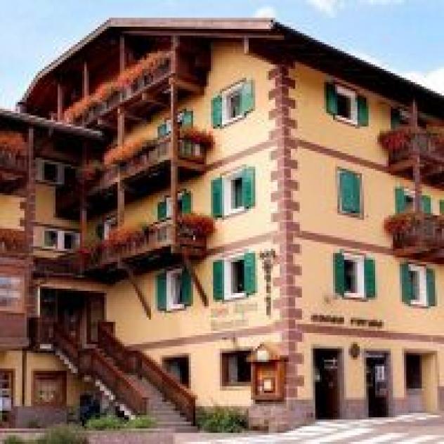 Hotel Ristorante Alpino