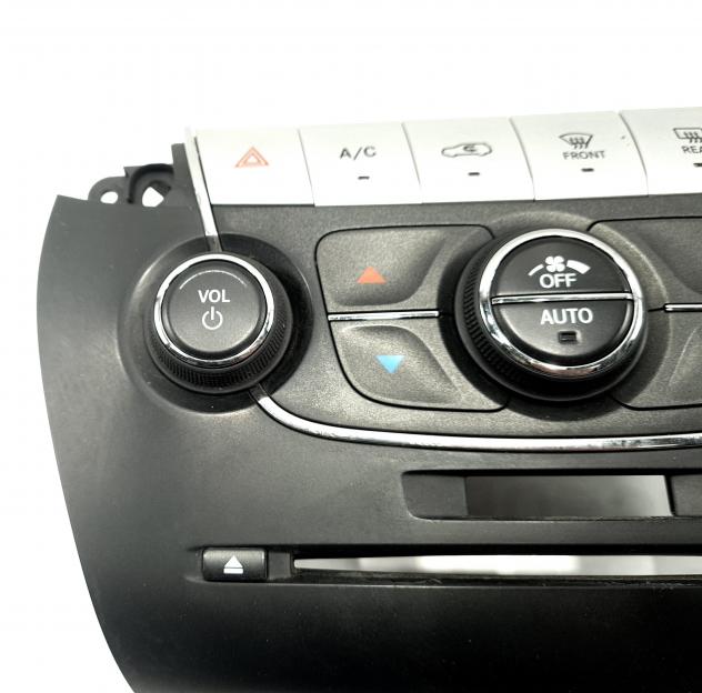 CONSOLE CENTRALE CON COMANDI CLIMA E RADIO FIAT Freemont 1° Serie 1SK601X9AD 939 B5.000, 940 A5.000 Diesel 2000 (11) - Foto 3