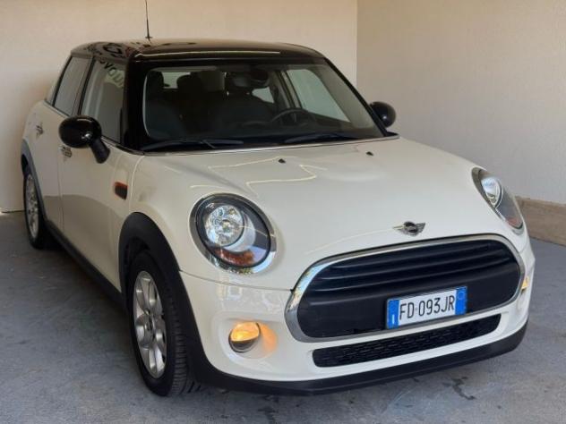 MINI One 1.2 One 75 CV 5 porte rif. 24073011 - Foto 2