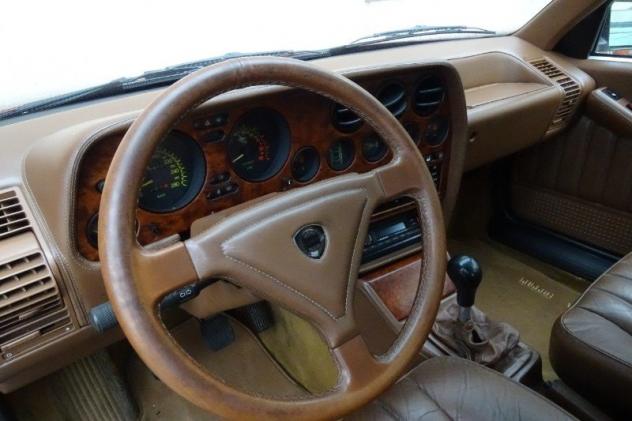 Lancia Thema 8.32 - Foto 7