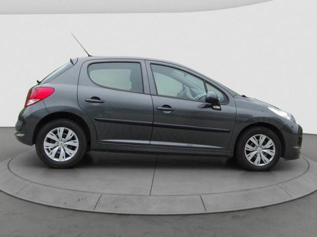 Peugeot 207 1.4 HDi 70CV FAP 5p. X Line - Foto 6