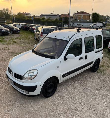 Renault Kangoo 1.5 dCi/84CV 5p. Confort - Foto 5