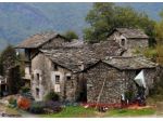 Casa indipendente di 60 m² con 4 locali in vendita a Sparone