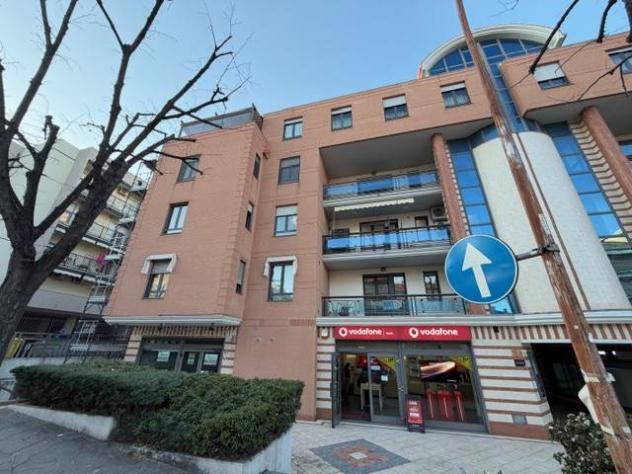 Locale commerciale in Affitto in zona SEMICENTRO