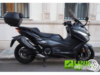 YAMAHA T-Max 560 Black
