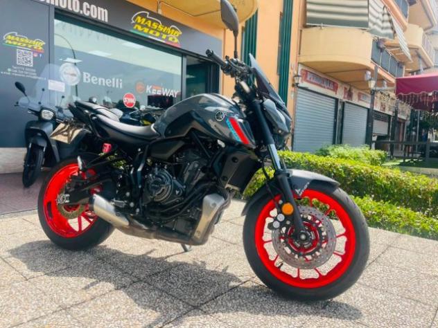 YAMAHA MT-07 TUTTO INCLUSO ANCHE PASSAGGIO! MINI RATE rif. 23999898 - Foto 4