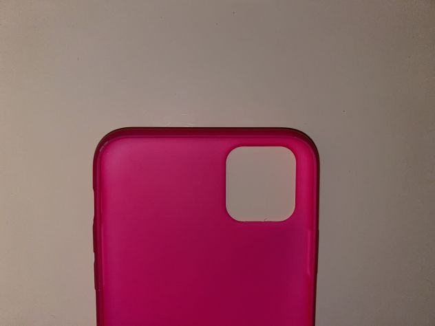 COVER FUCSIA IN GOMMA SEMI RIGIDA UNISEX PER SMARTPHONE”APPLE IPHONE 11 PRO MAX” - Foto 10
