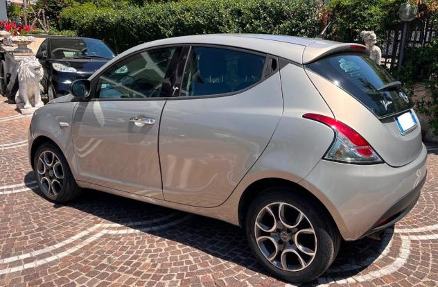 LANCIA Ypsilon 1.3 MJT 95 CV 5p. S&S Platinum - Foto 4