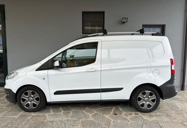 FORD Transit Courier 1.5 tdci 75cv Trend E6 - Foto 2