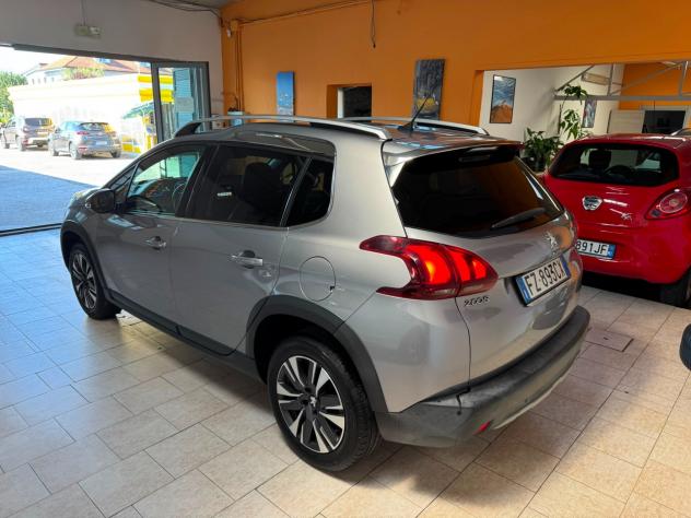 Peugeot 2008 PureTech 82 S&S Allure - Foto 6