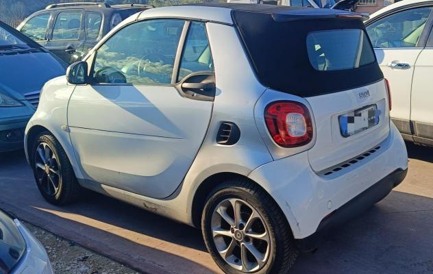 Smart Fortwo fortwo 70 1.0 Twinamic Cabrio - Foto 2
