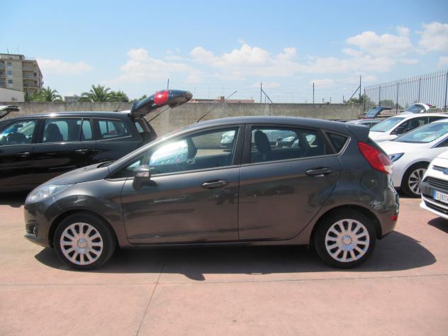 Ford Fiesta Plus 1.5 TDCi 75CV 5 porte