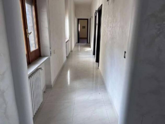 Immobile in asta di 211 m² con più di 5 locali e box auto in vendita a Lucera - Foto 2