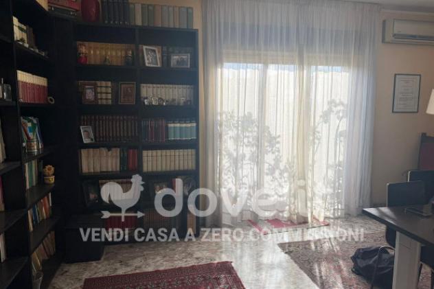 Appartamento di 173 m² con 4 locali e posto auto in vendita a Reggio Calabria - Foto 5