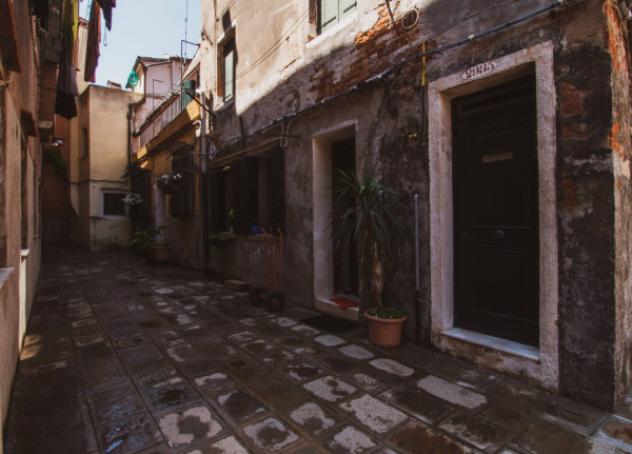 Appartamento di 38 m² con 2 locali in vendita a Venezia - Foto 18