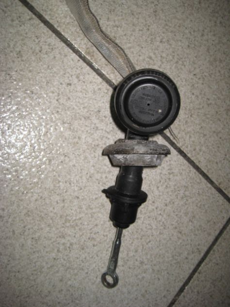 POMPA FRIZIONE CHRYSLER DODGE 4660700 - Foto 2