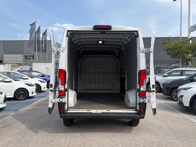 Toyota Proace Max 2.2D 180CV 35H L3H2 AT - Foto 6