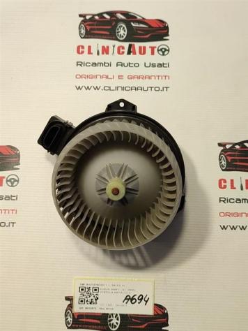 VENTOLA ABITACOLO SUZUKI Swift 4° Serie AV272700-0311 M13A benzina 1328 (0410)