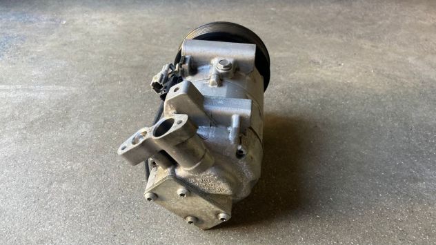 Compressore climatizzatore Renault Clio 4 1.5DCI del 2018 (926008582R) - Foto 4
