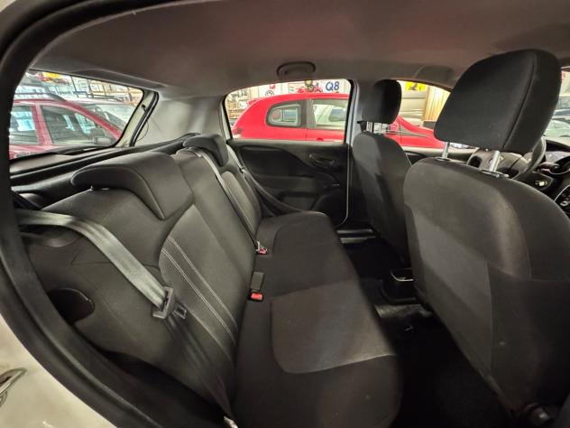 Fiat Punto 1.2 8V 5 porte Lounge - Foto 7