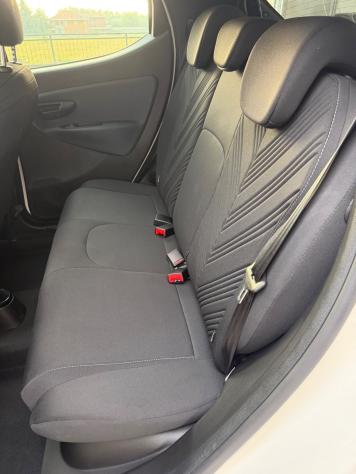 Lancia Ypsilon 1.0 5 porte Hybrid Gold - Foto 4