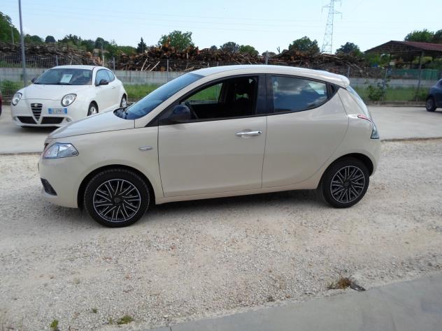 Lancia Ypsilon 1.2 69 CV 5 porte Platinum (GPL) - Foto 7
