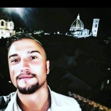 DANIEL CERCO LAVORO URGENTE