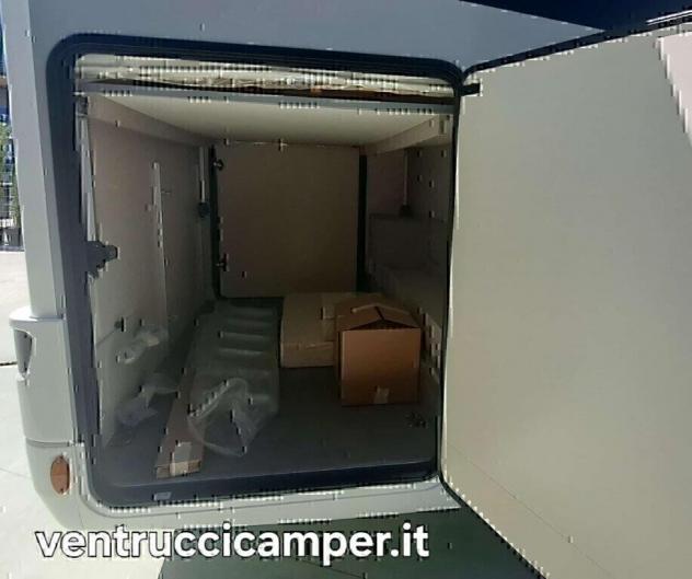 Mclouis MC4 360 2026 165CV TRAV 6,99M BASCULANTE ELTTRICO ANT E POST FLEX FINANZIABILE 180 MESI - Foto 9