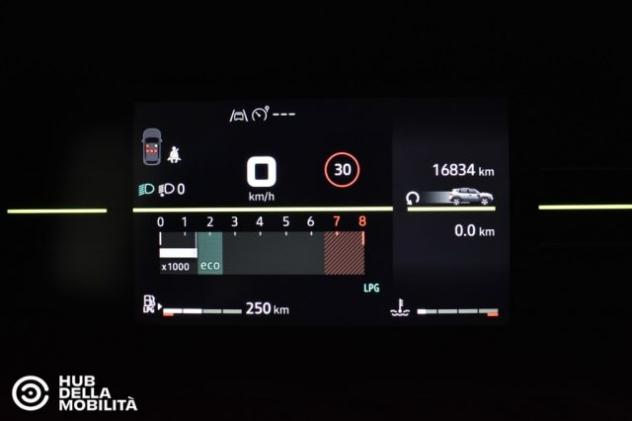 DACIA Duster Eco-G 100 CV Expression rif. 23922107 - Foto 8