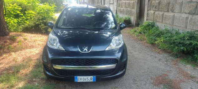 Auto Peugeot 107