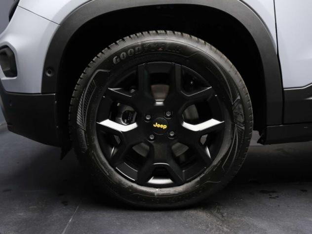 JEEP Avenger Avenger 1.2 Turbo 145 CV e-Hybrid 4xe The North Face - Foto 9