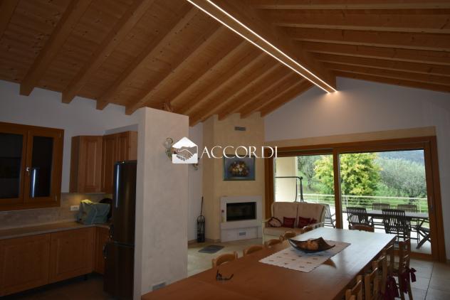 CASA INDIPENDENTE di 3 vani e di 280 mq (VITTORIO VENETO) rif. MM5959 - Foto 15