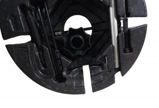 KIT RUOTA DI SCORTA VOLKSWAGEN Polo 6° Serie 2Q0601027A (17) - Foto 8