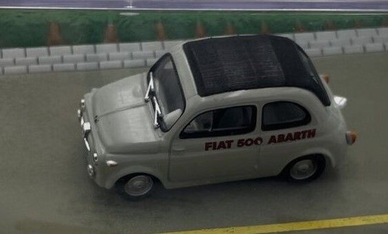 MODELLINO FIAT NUOVA 500 CON DIORAMA - Foto 3