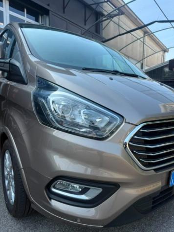 FORD Tourneo Custom 310 2.0 TDCi 170CV aut. PC Titanium GANCIO TRAIMO rif. 24094169 - Foto 5