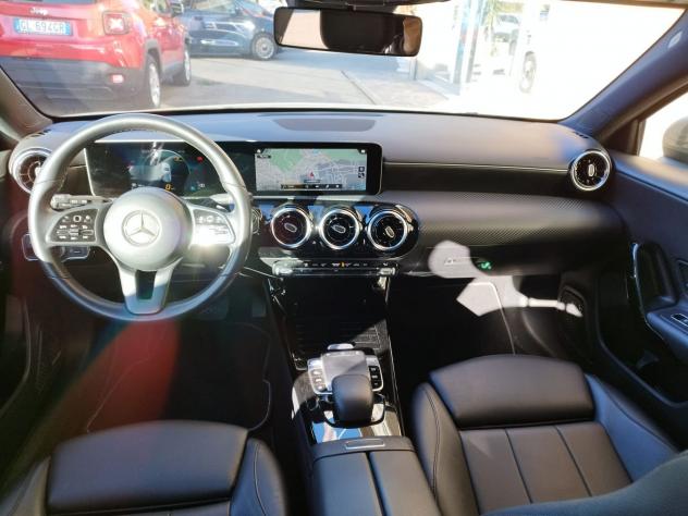 Mercedes-Benz Classe A A 180 d Automatic Premium - Foto 10