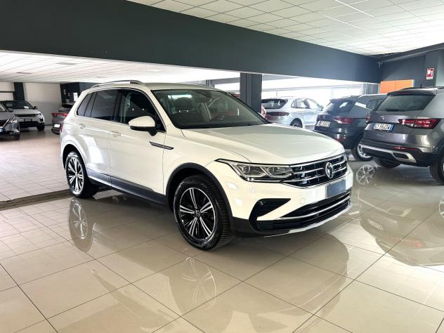 Volkswagen Tiguan 2.0 TDI 150CV Elegance DSG 4MOTION - Foto 3