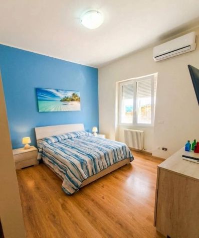 BATTISTINI BILOCALE ARREDATO CON TERRAZZO PRIVATO