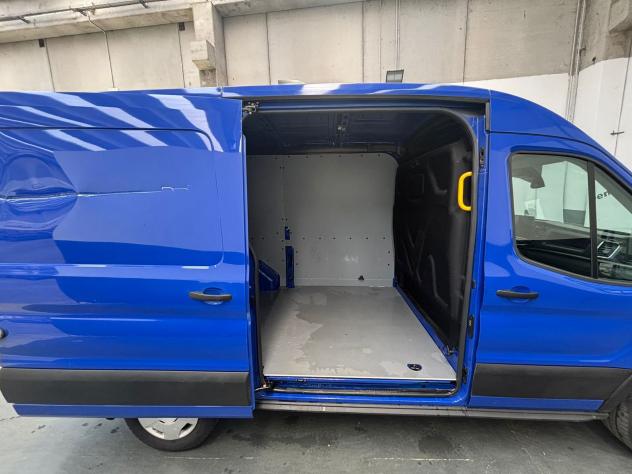 Ford Transit 310 L2H2 Trend 2.0 Eco 130 cv - Foto 6