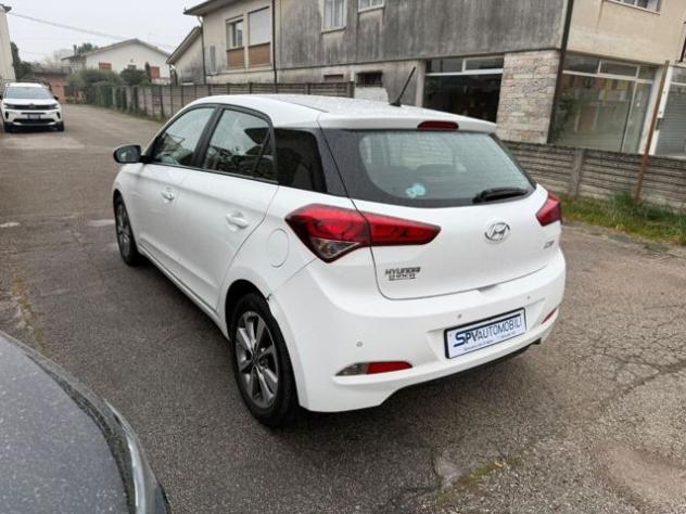HYUNDAI i20 1.4 CRDi 5 porte EURO 6 rif. 24008273 - Foto 5
