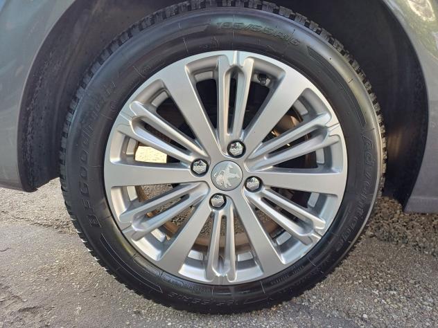 Peugeot 208 208 5p 1.2 puretech 82cv KM CERTIFICATI-GARANZIA - Foto 7