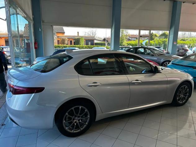 Alfa Romeo Giulia 2.2 Turbodiesel 150 CV Business Launch Edition - Foto 5