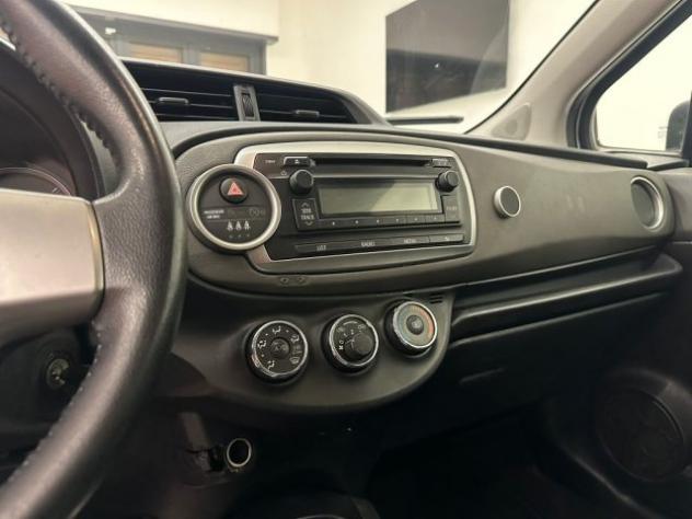 TOYOTA Yaris 1.0 5 porte Active rif. 21895725 - Foto 10